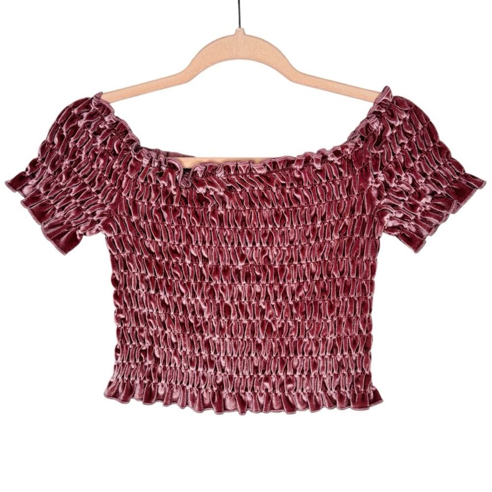 Wild Fable Velvet Short Sleeve Crop Top Elastic Size M Medium